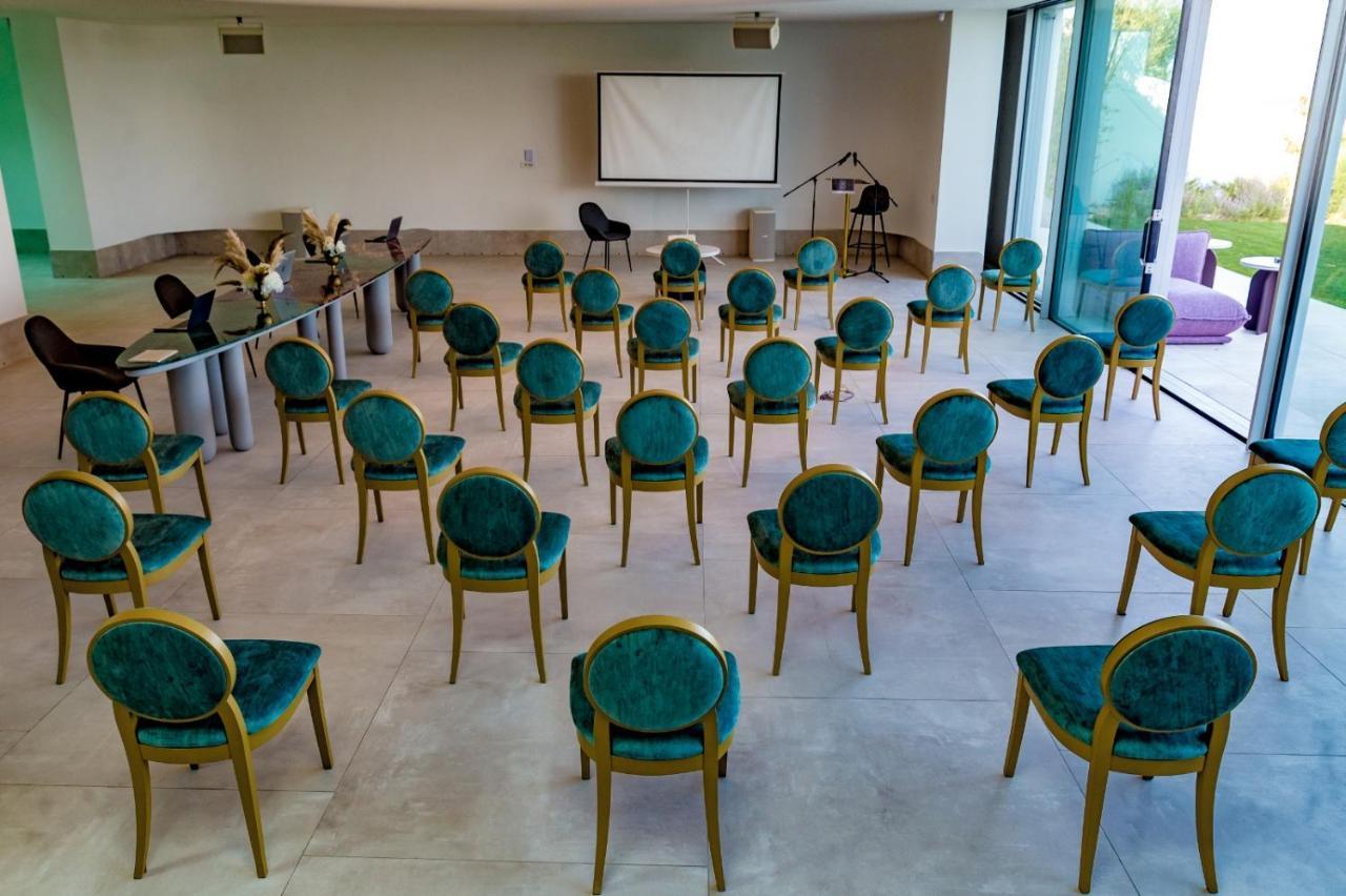 Novum By The Sea Aparthotel Olimp Ngoại thất bức ảnh