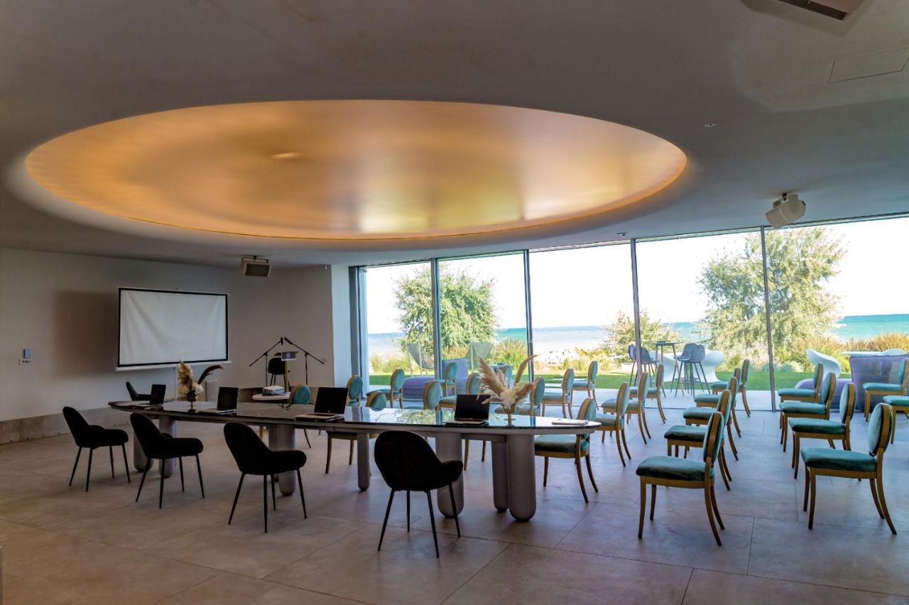 Novum By The Sea Aparthotel Olimp Ngoại thất bức ảnh