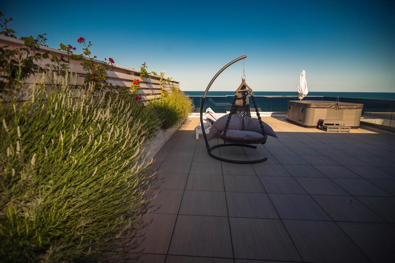 Novum By The Sea Aparthotel Olimp Ngoại thất bức ảnh